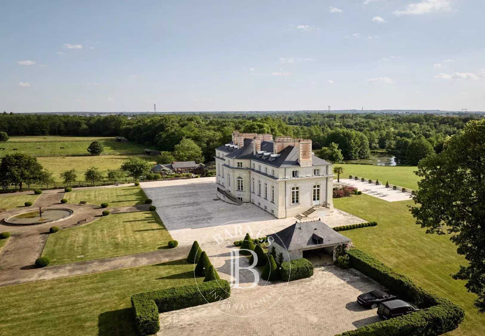Château Nantes  -  ref 85161875 (picture 2)