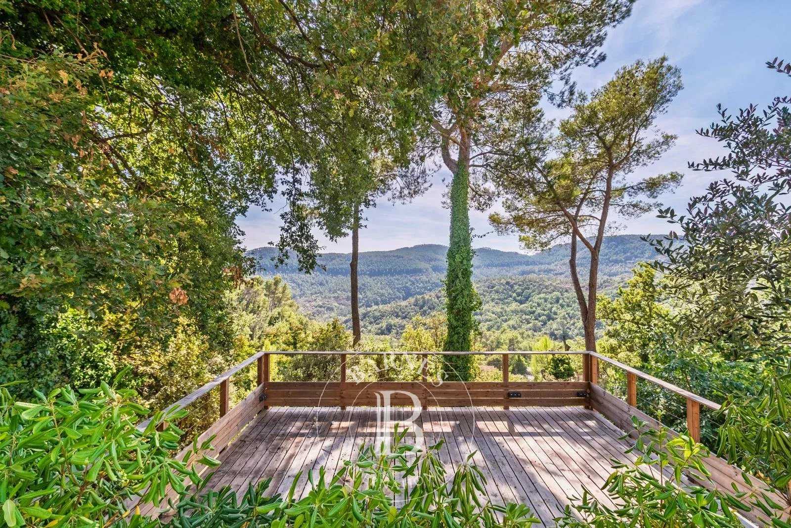 Villa Bagnols-en-Forêt  -  ref 86743882 (picture 2)