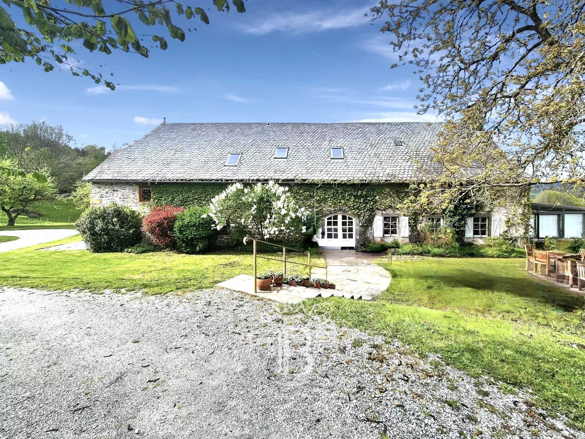 Gîte Trémouille  -  ref 86968398 (picture 2)