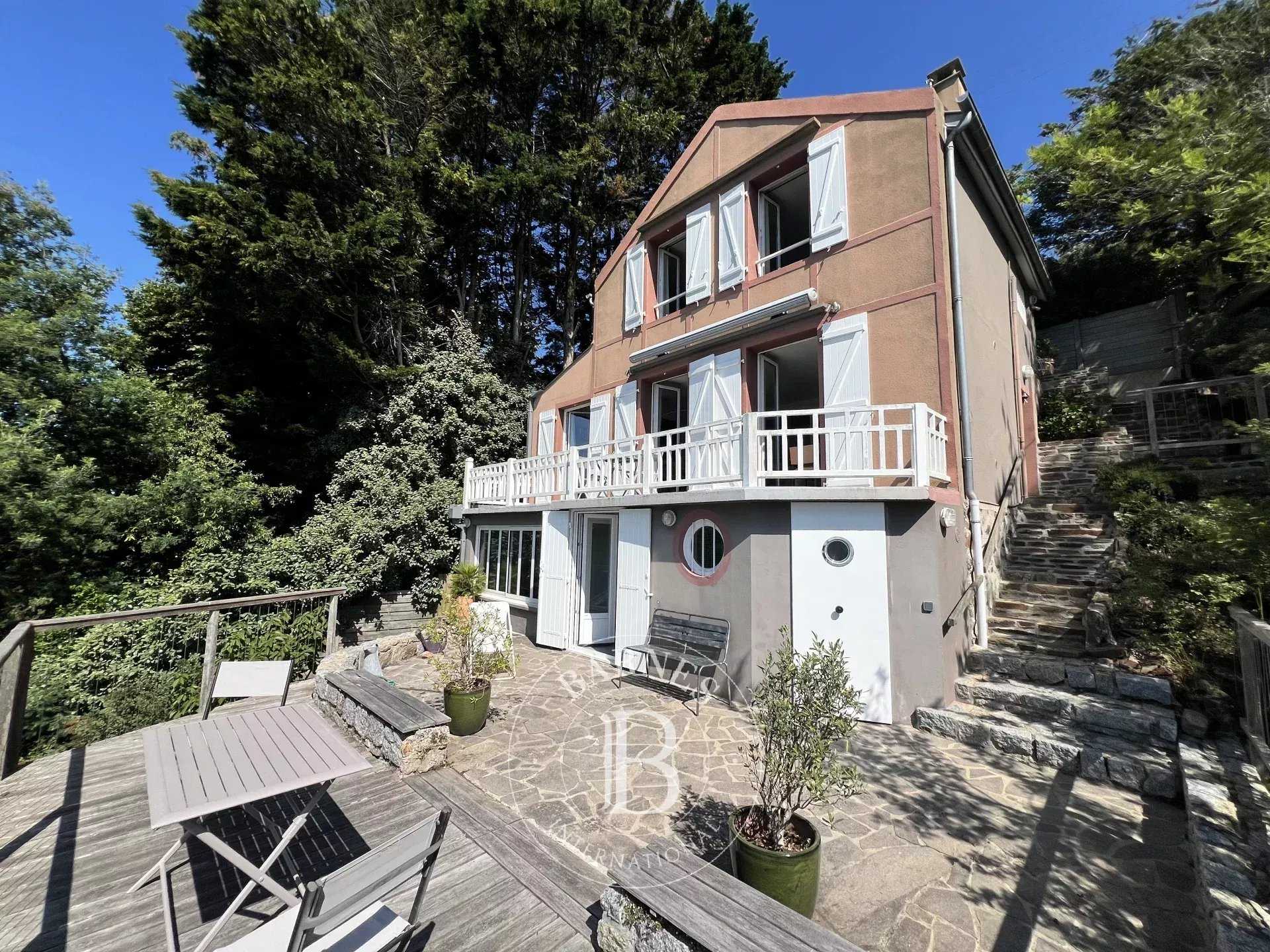 Villa Champeaux  -  ref 85948156 (picture 1)