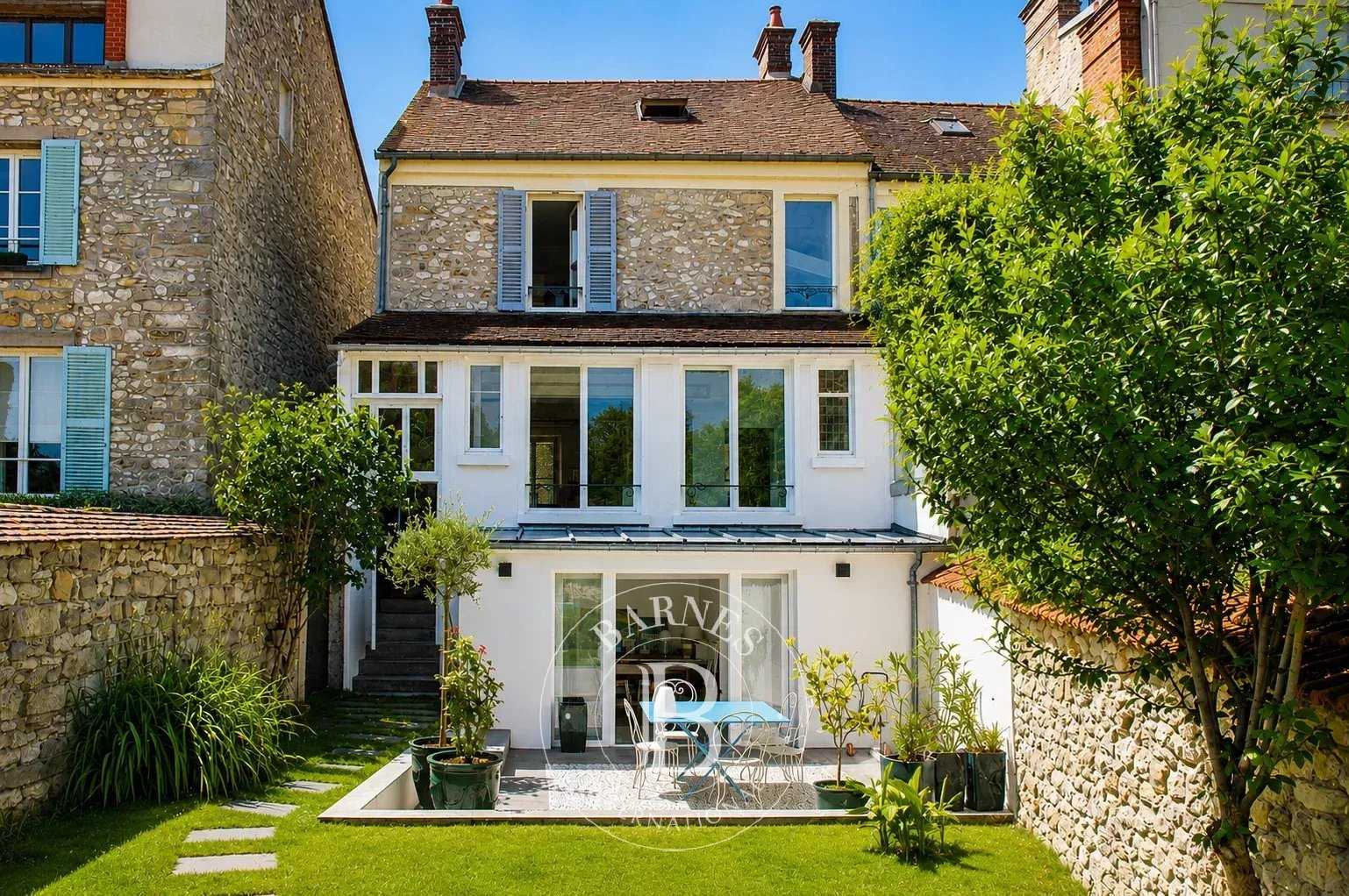 Maison Fontainebleau  -  ref 87050611 (picture 1)