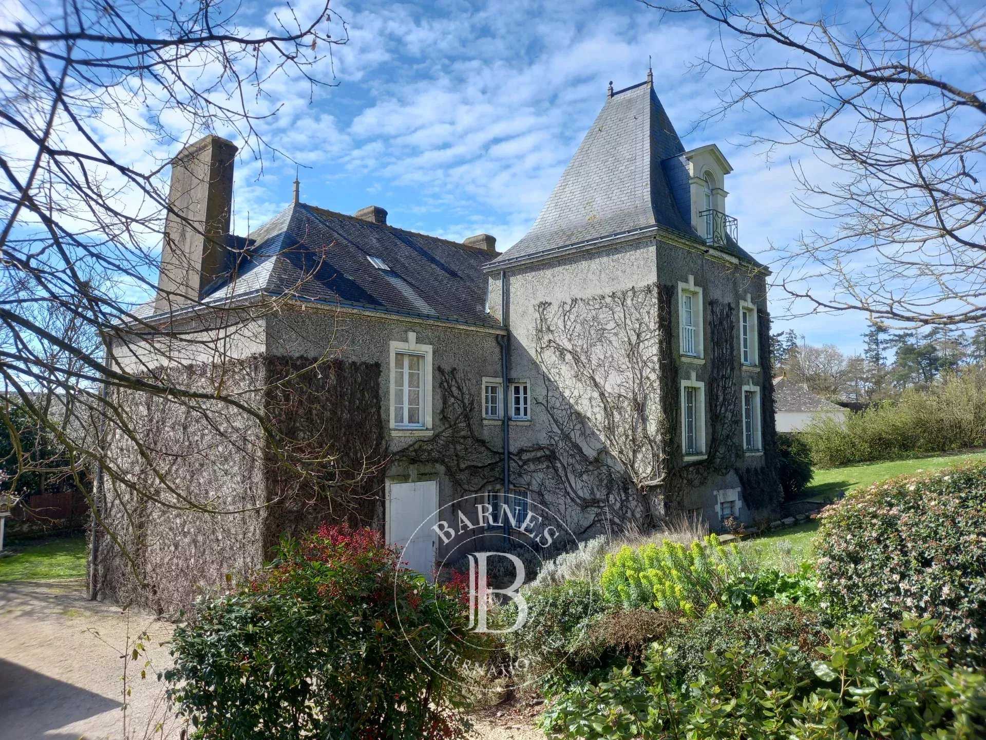 Manoir Châteaubriant  -  ref 85607931 (picture 3)