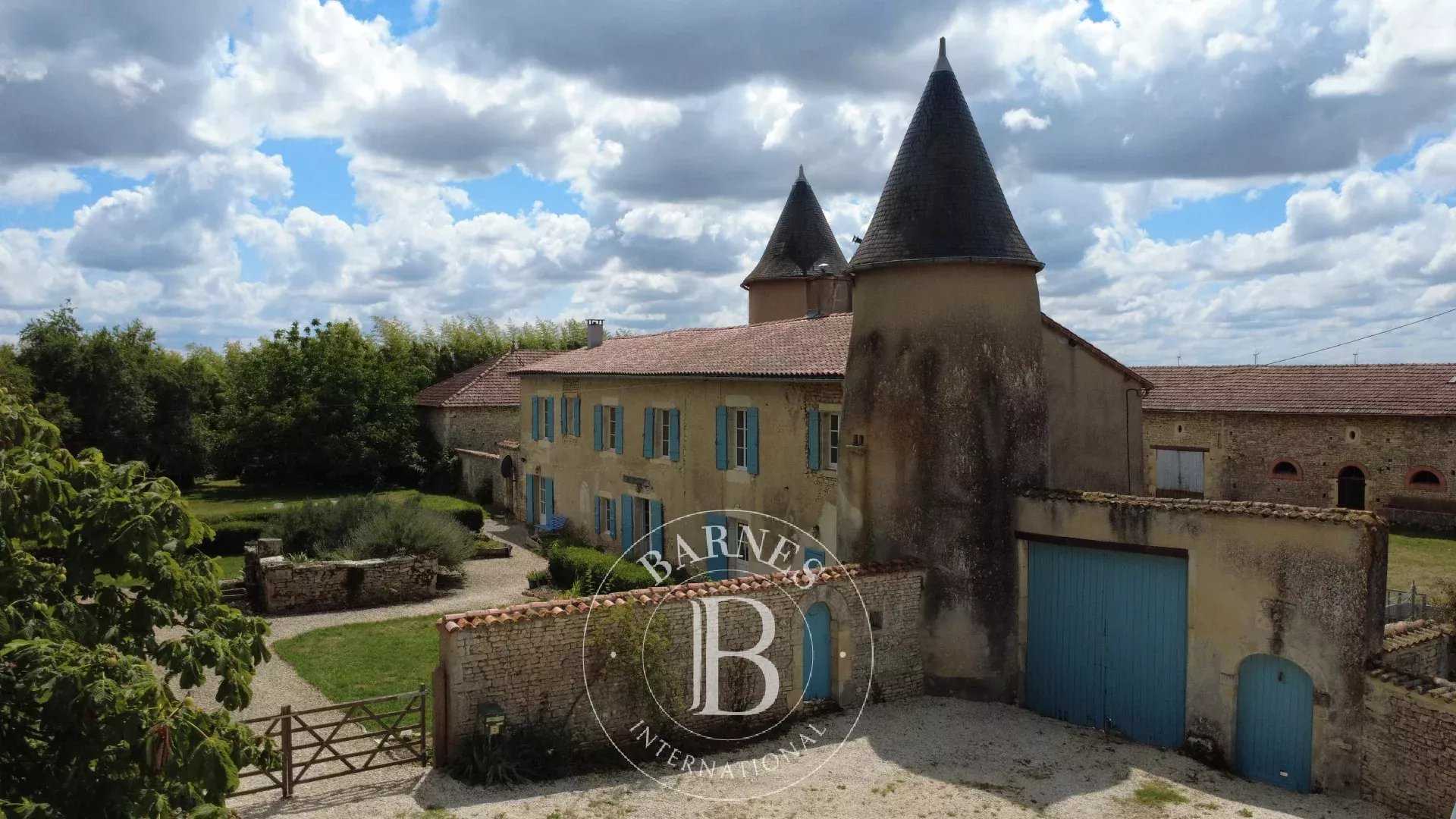 House Civray  -  ref 86183137 (picture 3)