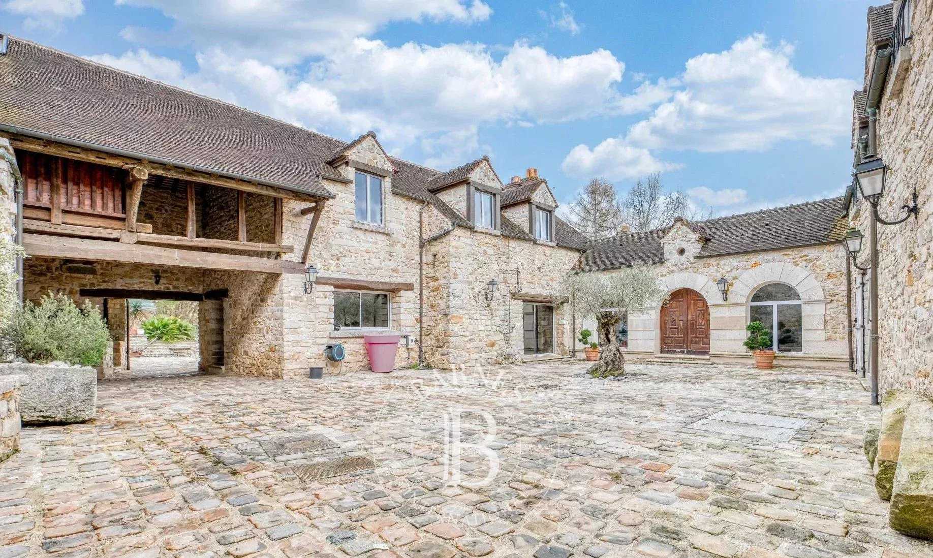 Maison de village Milly-la-Forêt  -  ref 86753753 (picture 1)