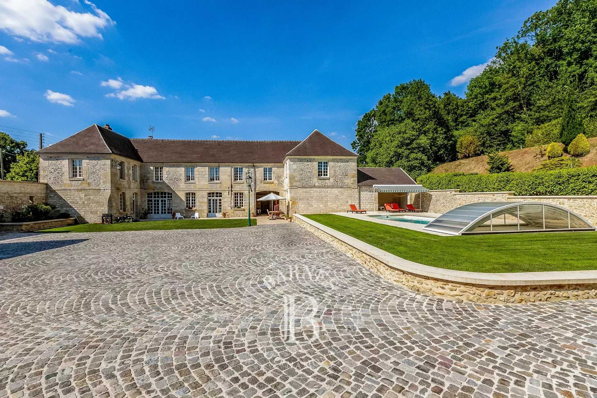 Maison Verneuil-en-Halatte  -  ref 86505062 (picture 1)