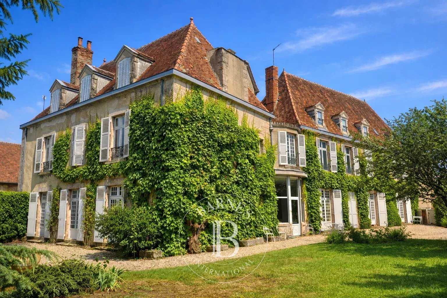 Manoir Boussac  -  ref 83025790 (picture 1)