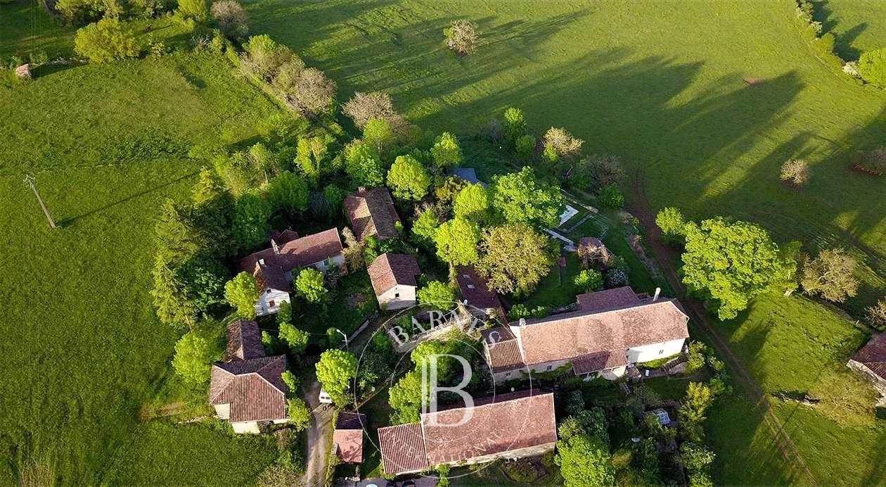 Propriété Figeac  -  ref 86462399 (picture 1)