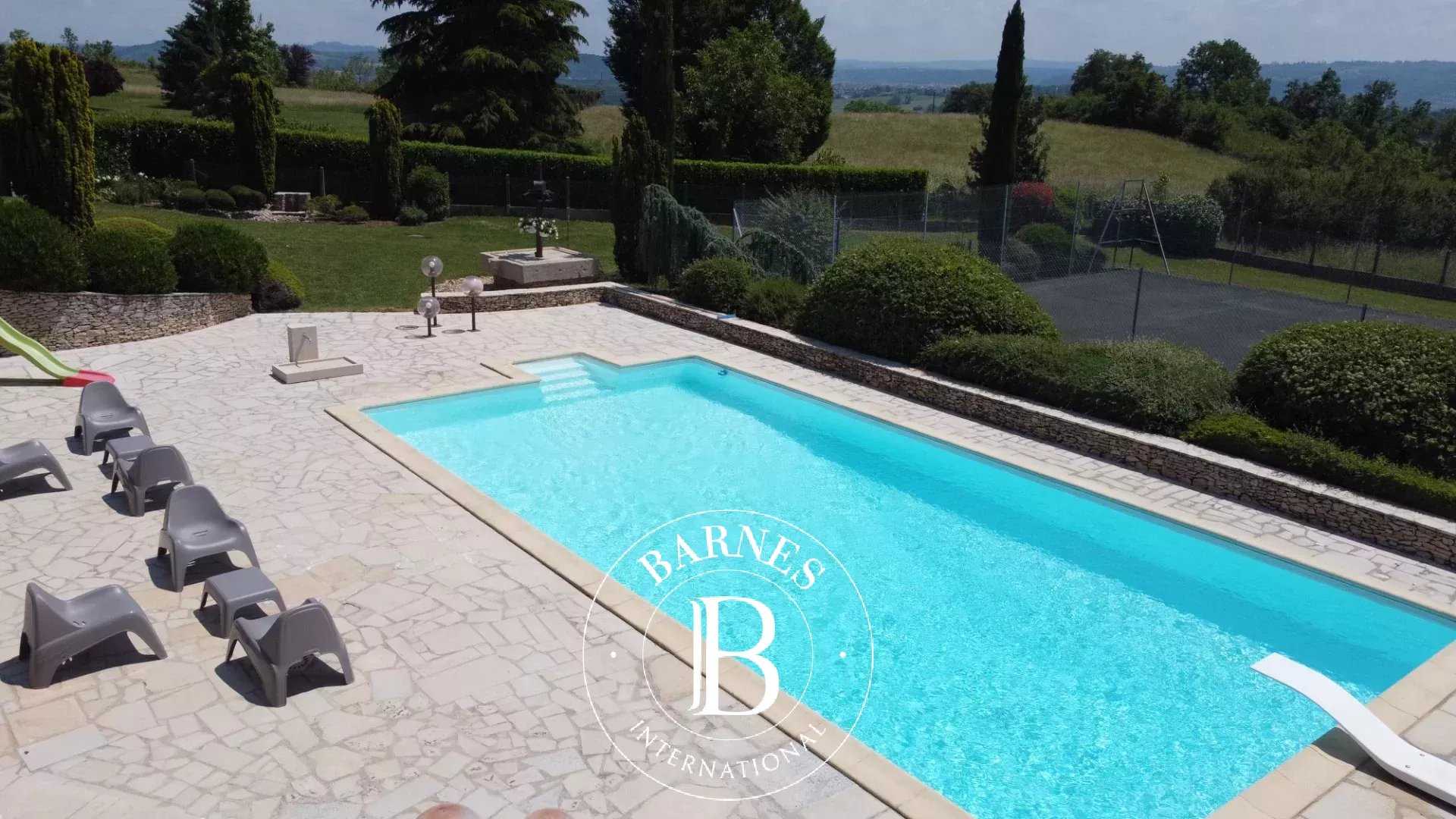 Maison Bourgoin-Jallieu  -  ref 84998341 (picture 2)