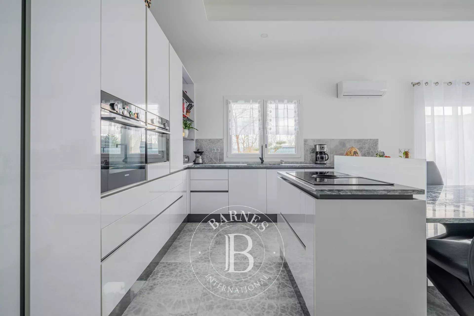 Casa Bourgoin-Jallieu  -  ref 85646575 (picture 3)