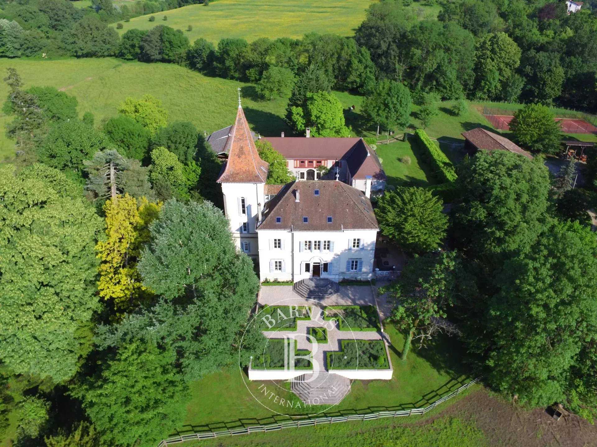 Château Ambronay  -  ref 85847876 (picture 2)