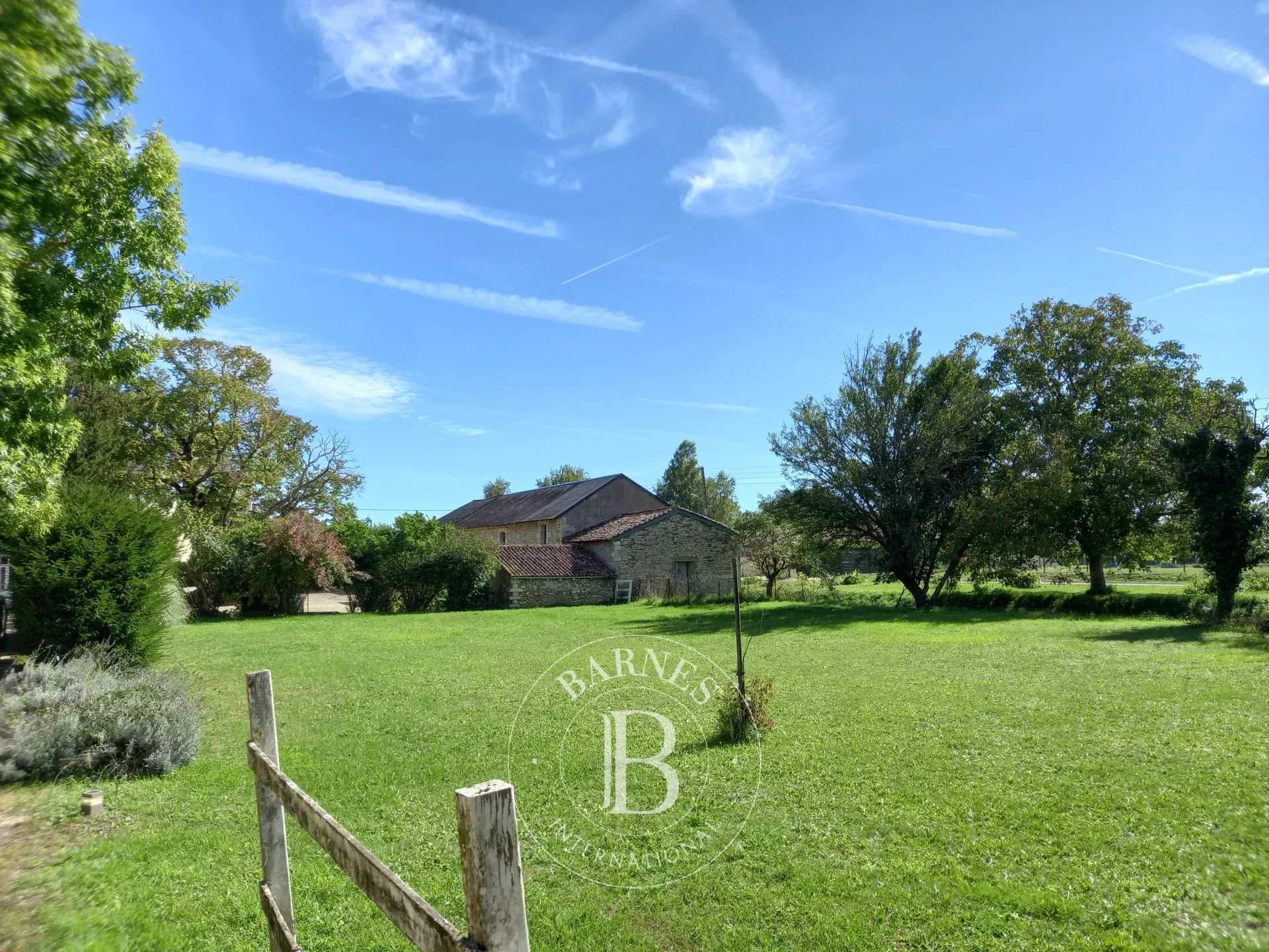 Poitiers  - Manoir 8 Pièces 4 Chambres - picture 9