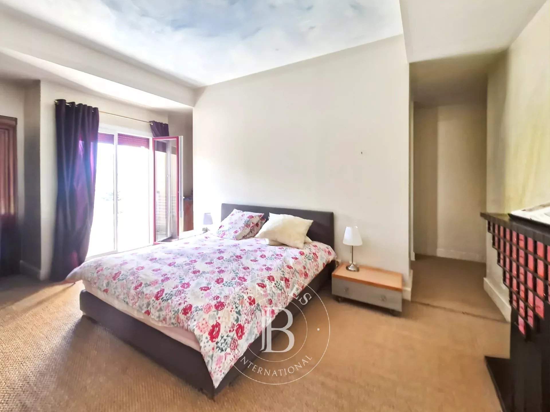 Varennes-sur-Morge  - Maison 9 Pi&egrave;ces 4 Chambres - picture 10