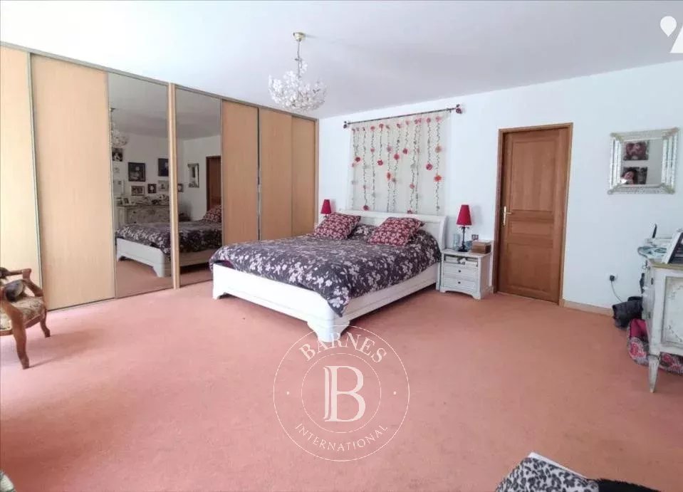 Beauvais  - Maison 10 Pi&egrave;ces 5 Chambres - picture 14