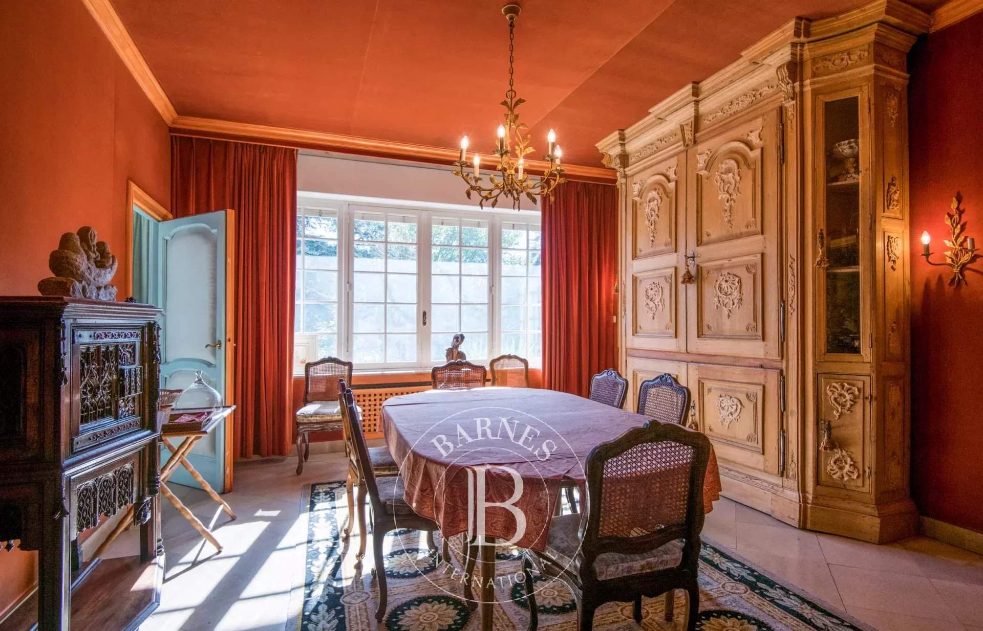 Millau  - Maison 10 Pi&egrave;ces 5 Chambres - picture 3