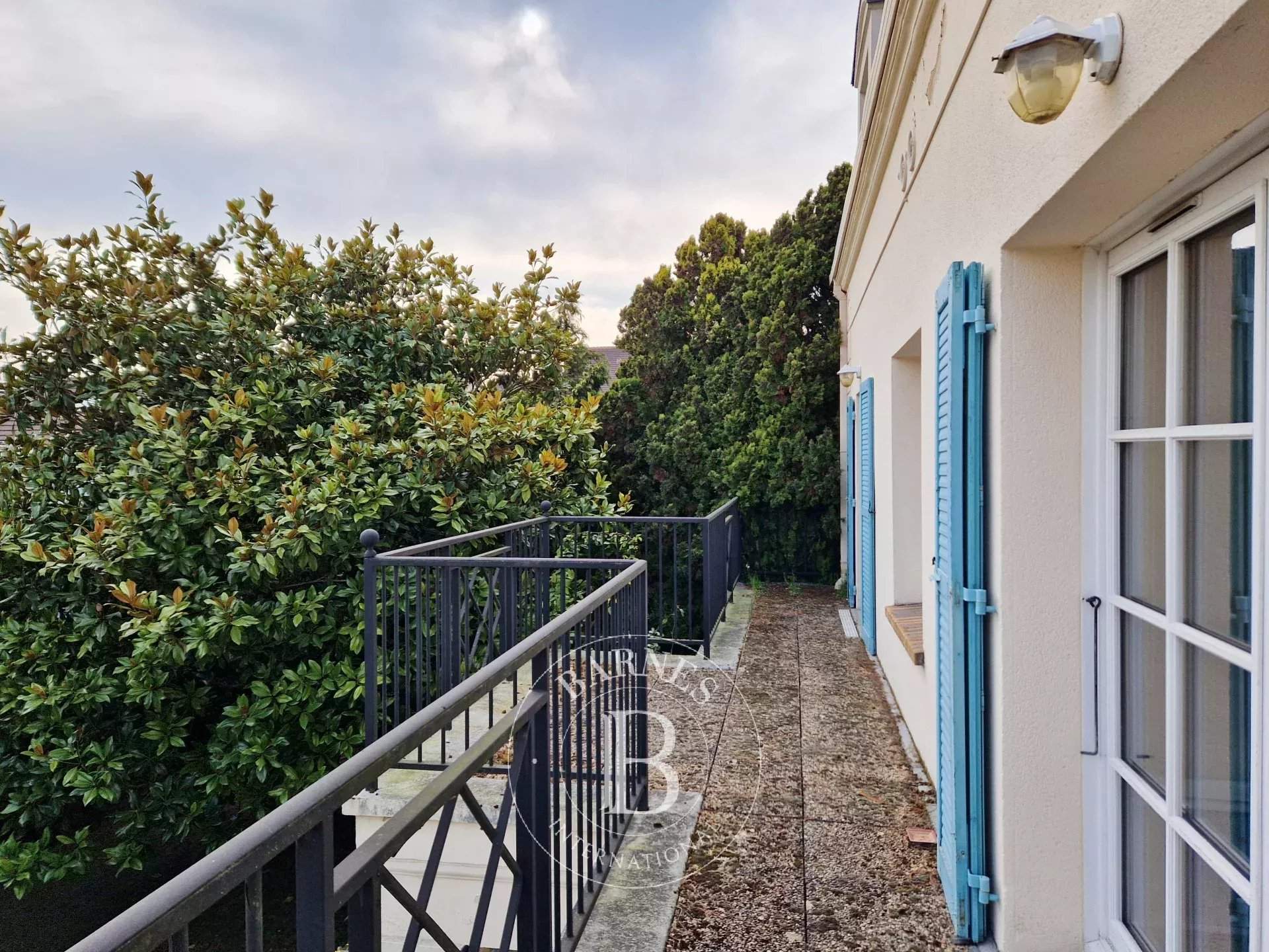 Cergy  - Maison 10 Pi&egrave;ces - picture 10