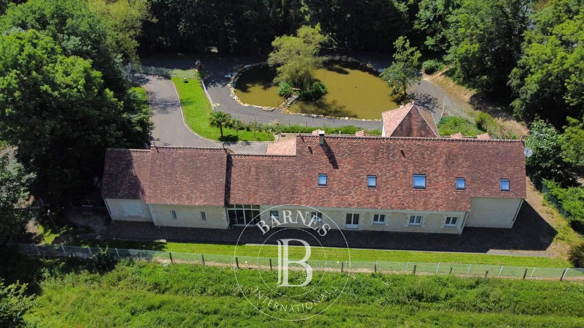 Beauvais  - Maison 10 Pi&egrave;ces 5 Chambres - picture 8