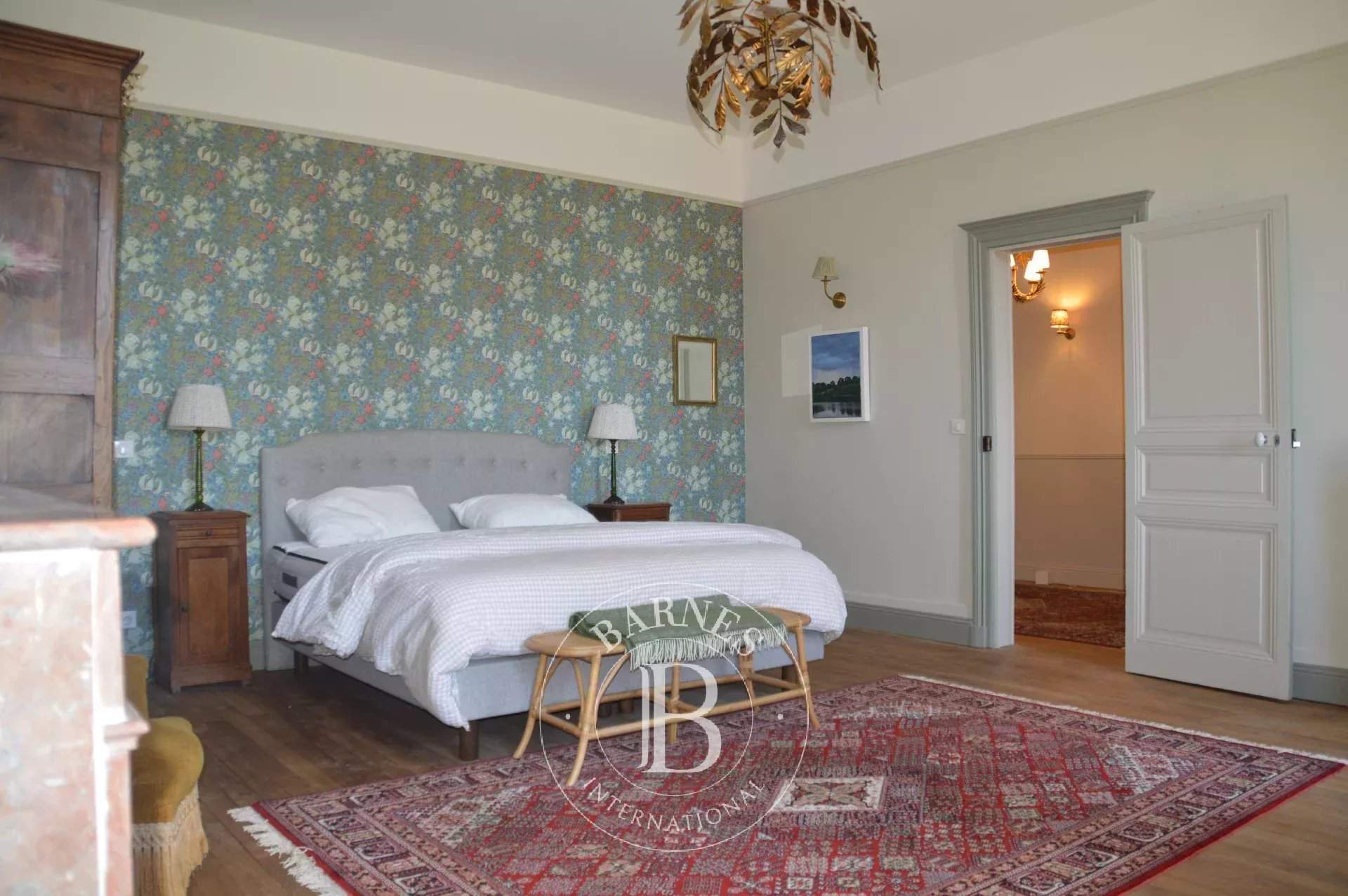 Pouzauges  - Château 16 Pi&egrave;ces 10 Chambres - picture 12