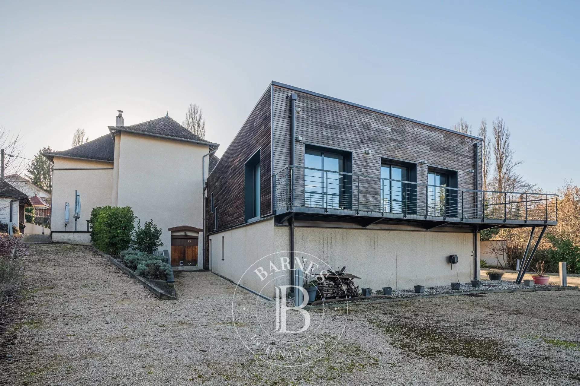 Corbelin  - Maison 12 Pi&egrave;ces 5 Chambres - picture 20