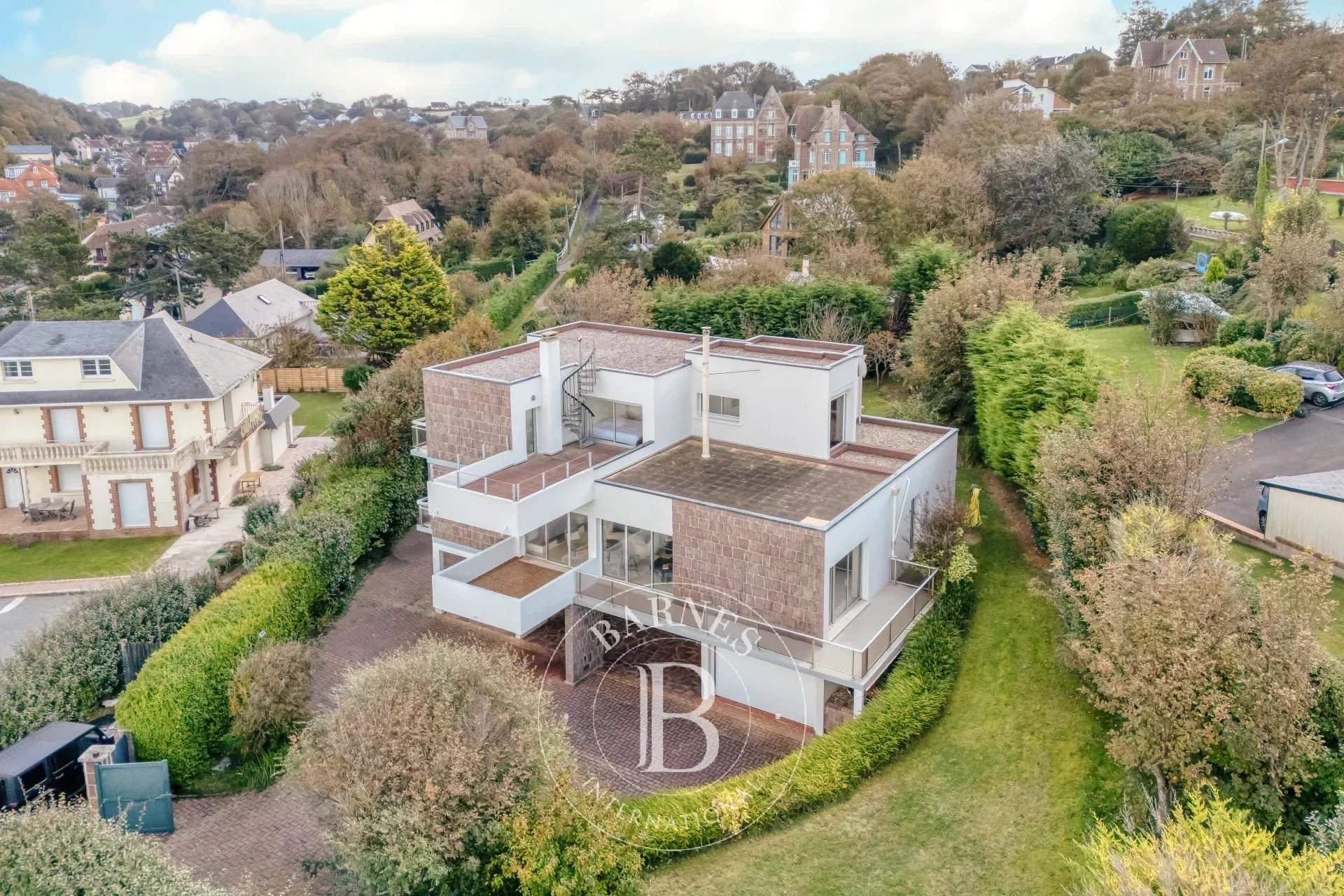 Dieppe  - Maison 11 Pi&egrave;ces 6 Chambres - picture 1