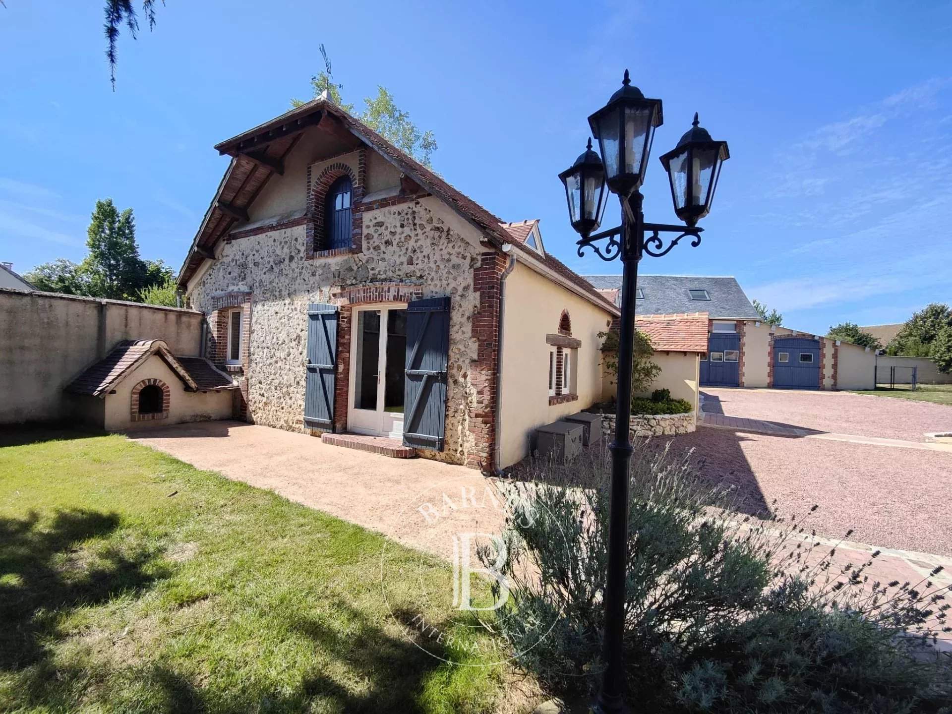 Tremblay-les-Villages  - Maison 15 Pi&egrave;ces 8 Chambres - picture 20