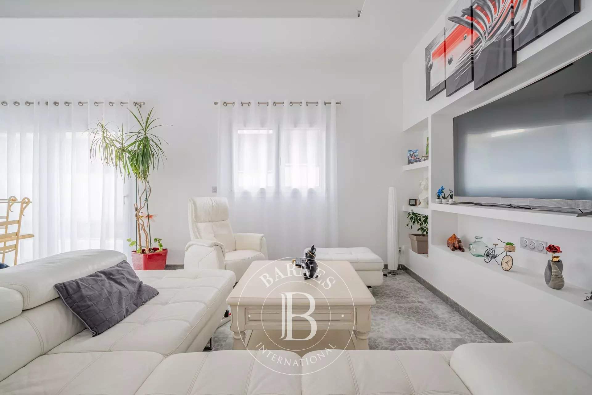 Bourgoin-Jallieu  - Maison 6 Pi&egrave;ces 3 Chambres - picture 5