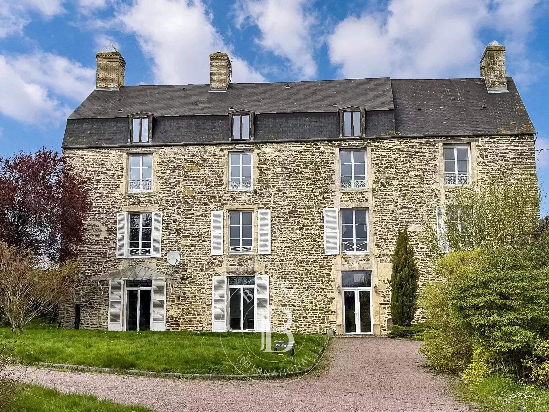 Culey-le-Patry  - Maison 10 Pièces 5 Chambres - picture 1