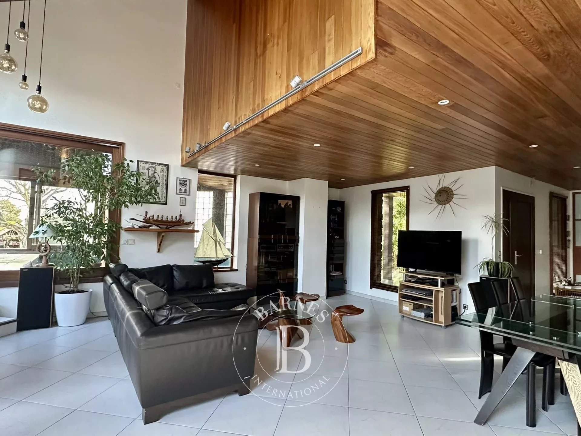 Saint-Michel-sur-Orge  - Maison 5 Pi&egrave;ces 4 Chambres - picture 4