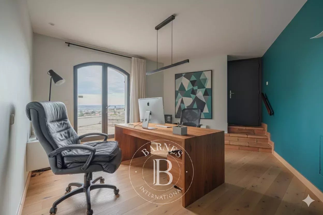 Vienne  - Maison 8 Pi&egrave;ces 4 Chambres - picture 11