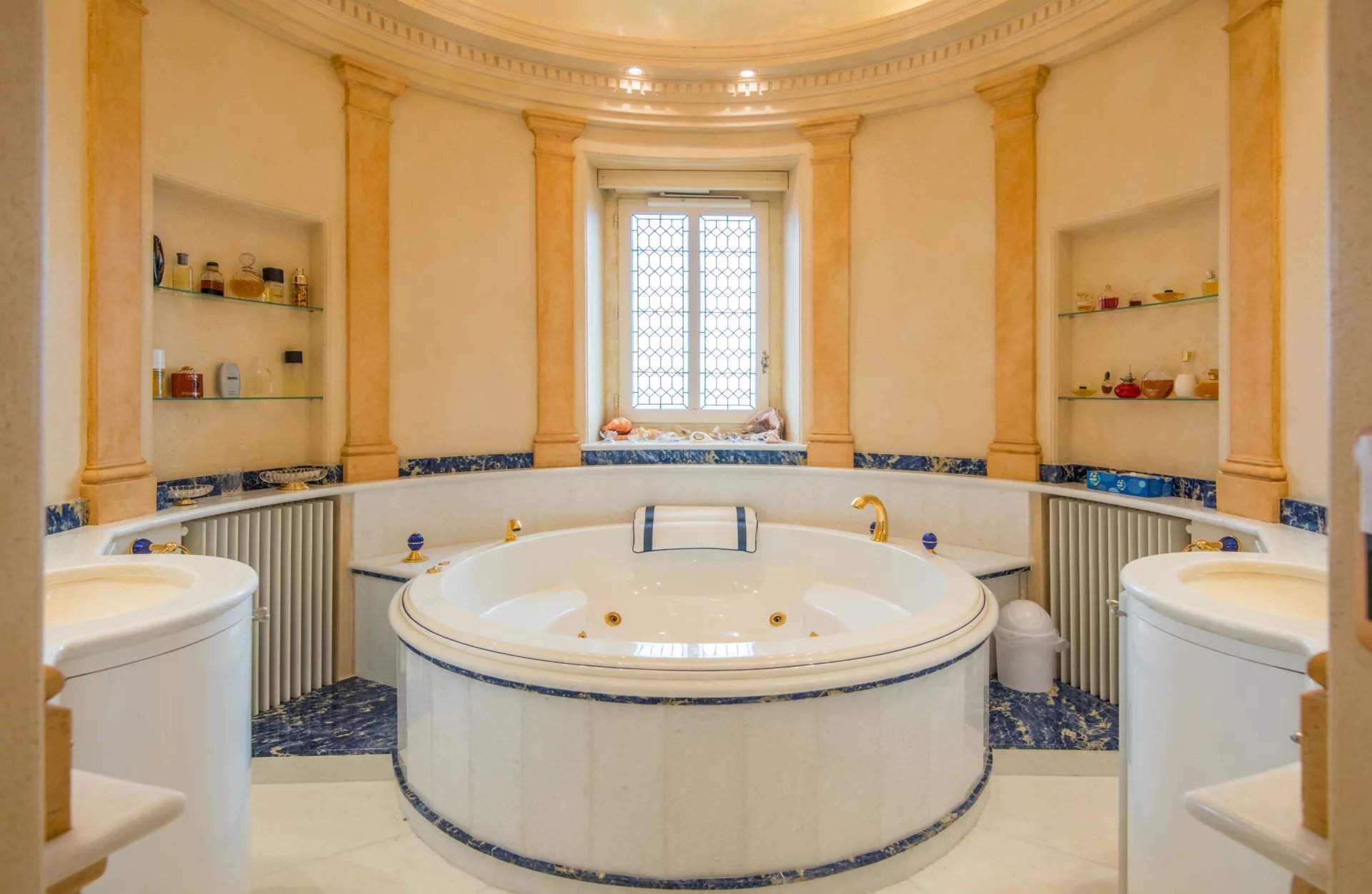 Cahors  - Château 12 Pi&egrave;ces 7 Chambres - picture 10