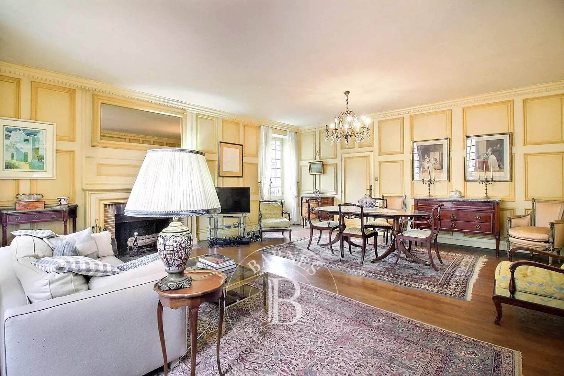 Brive-la-Gaillarde  - Maison de ville 7 Pi&egrave;ces 5 Chambres - picture 6