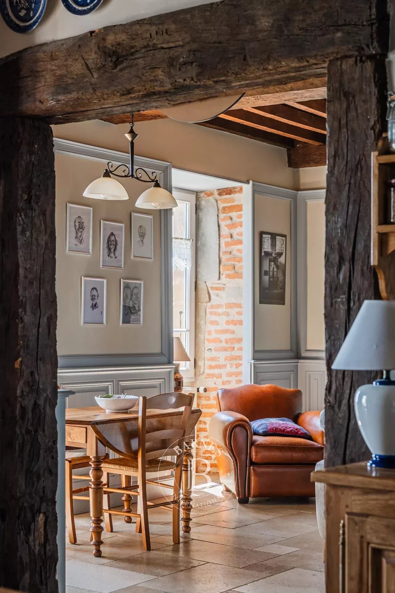 La Côte-Saint-André  - Maison 9 Pi&egrave;ces 5 Chambres - picture 7