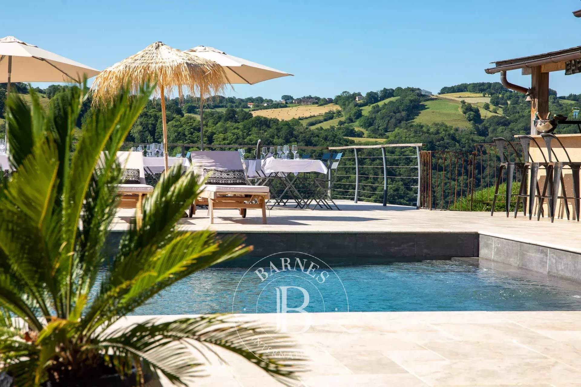 Rodez  - Propriété 22 Pièces 15 Chambres - picture 8