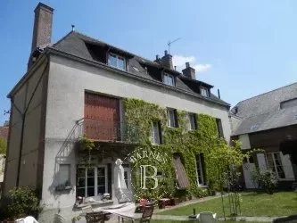 L'Aigle  - House 5 Bedrooms - picture 1