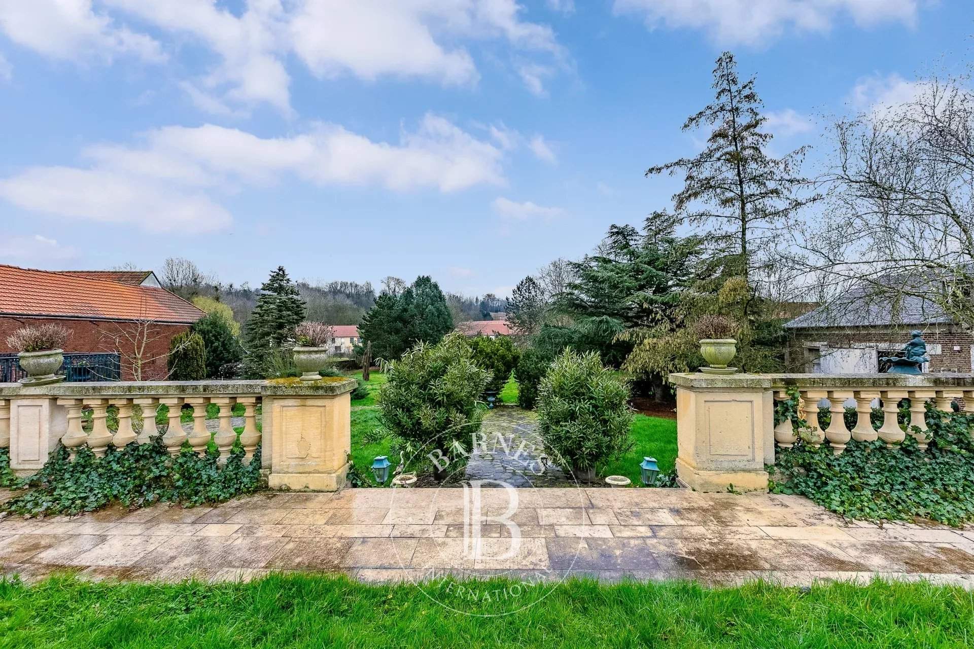 Compiègne  - Maison 9 Pi&egrave;ces 7 Chambres - picture 4