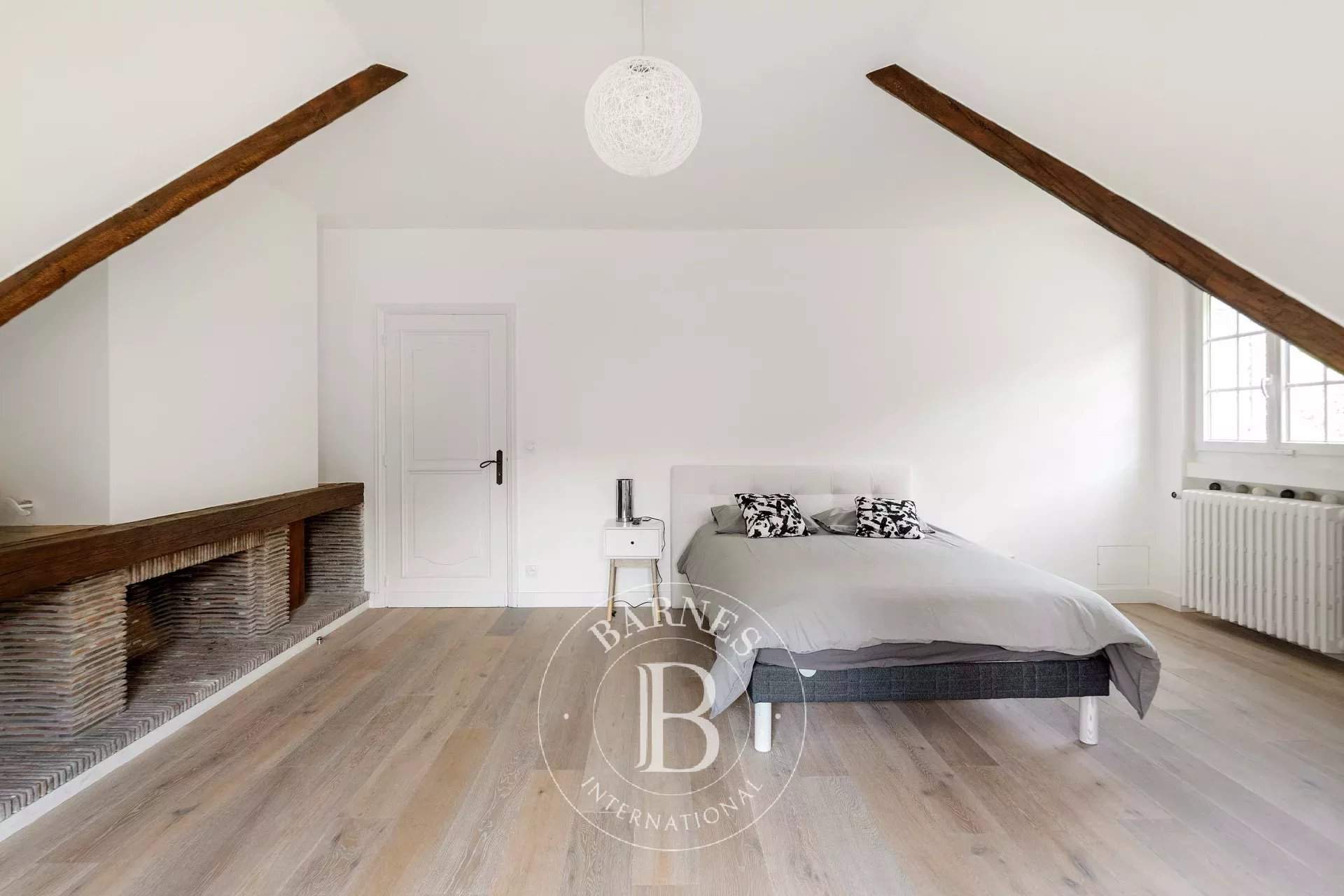 Champcueil  - Property 13 Bedrooms - picture 9