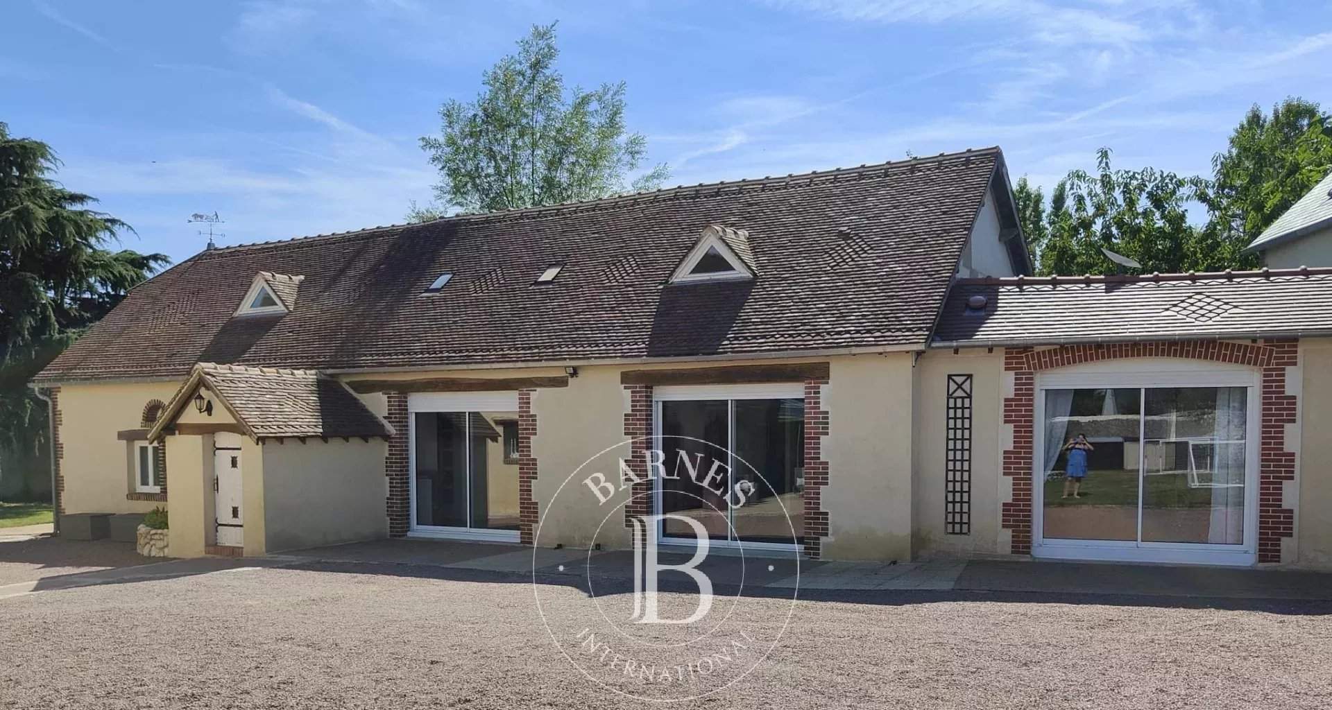 Tremblay-les-Villages  - Maison 15 Pi&egrave;ces 8 Chambres - picture 12