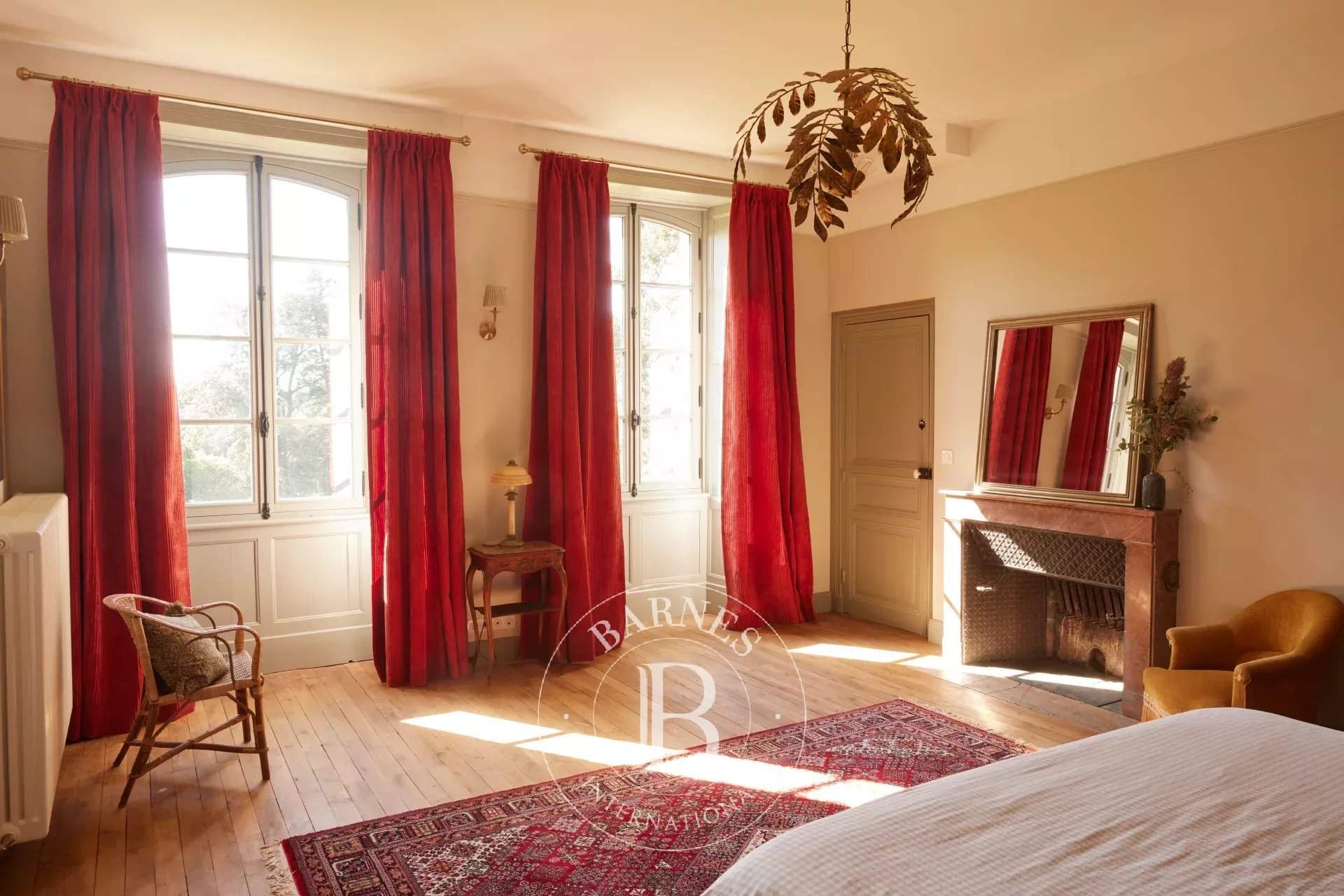 Pouzauges  - Château 16 Pi&egrave;ces 10 Chambres - picture 11