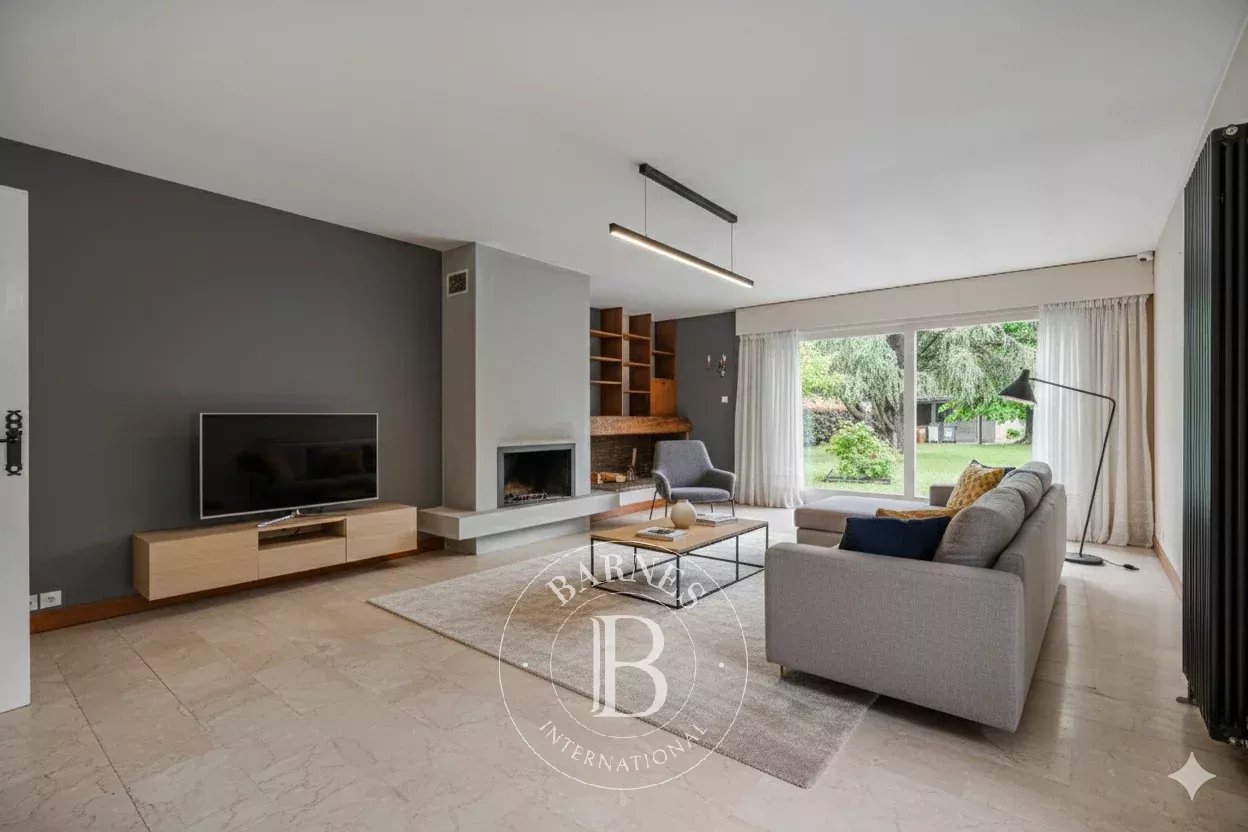 Coublevie  - Maison 7 Pi&egrave;ces 5 Chambres - picture 5