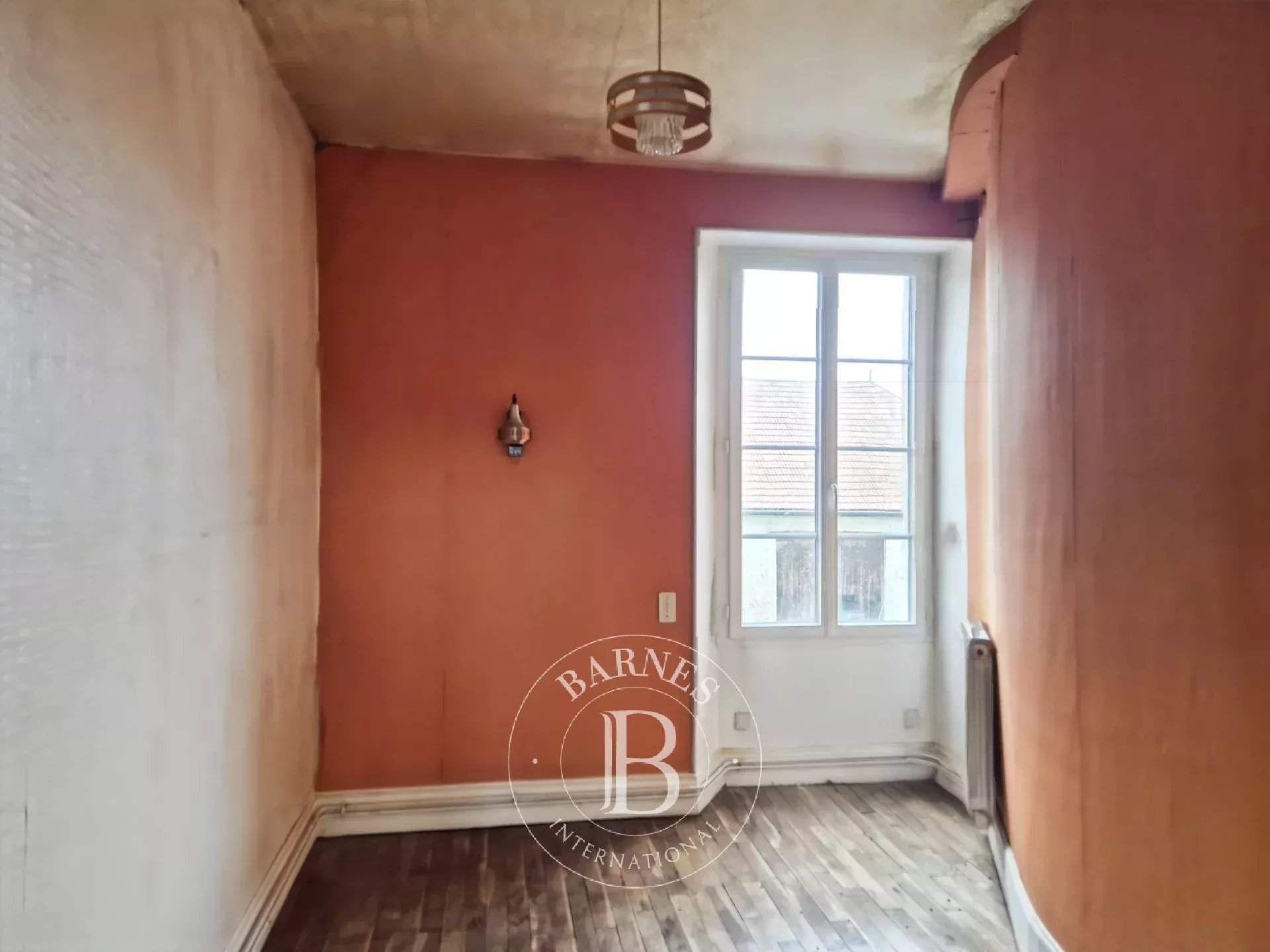 Chaptuzat  - Maison 5 Pi&egrave;ces 4 Chambres - picture 7