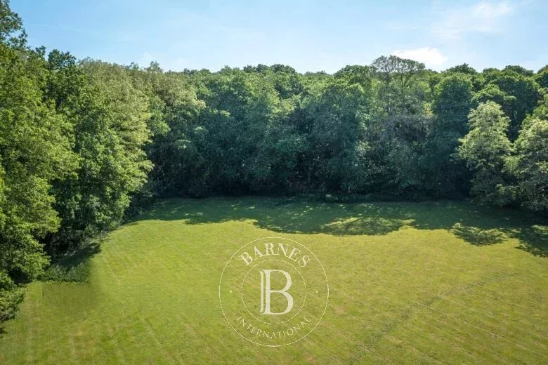 Adainville  - House 8 Bedrooms - picture 14