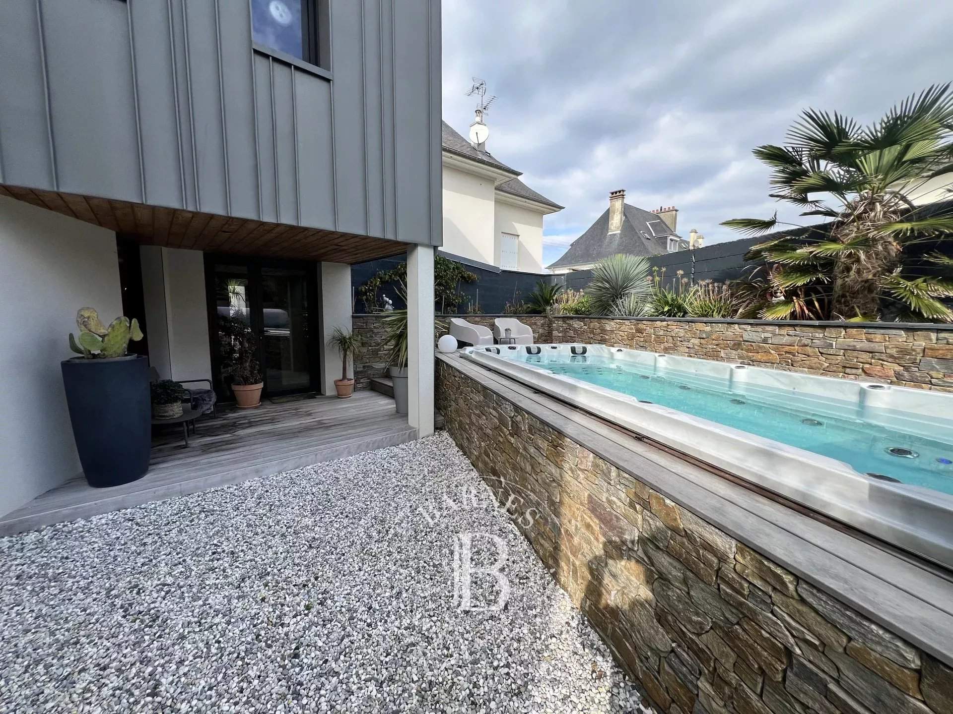 Donville-les-Bains  - Maison 5 Pi&egrave;ces 3 Chambres - picture 5