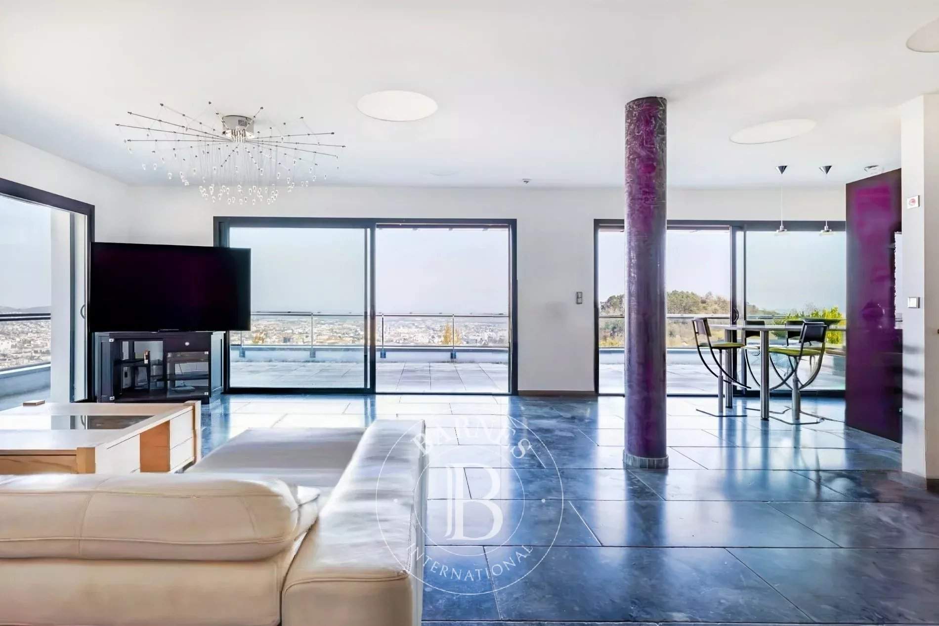 Royat  - Maison 9 Pi&egrave;ces 5 Chambres - picture 6