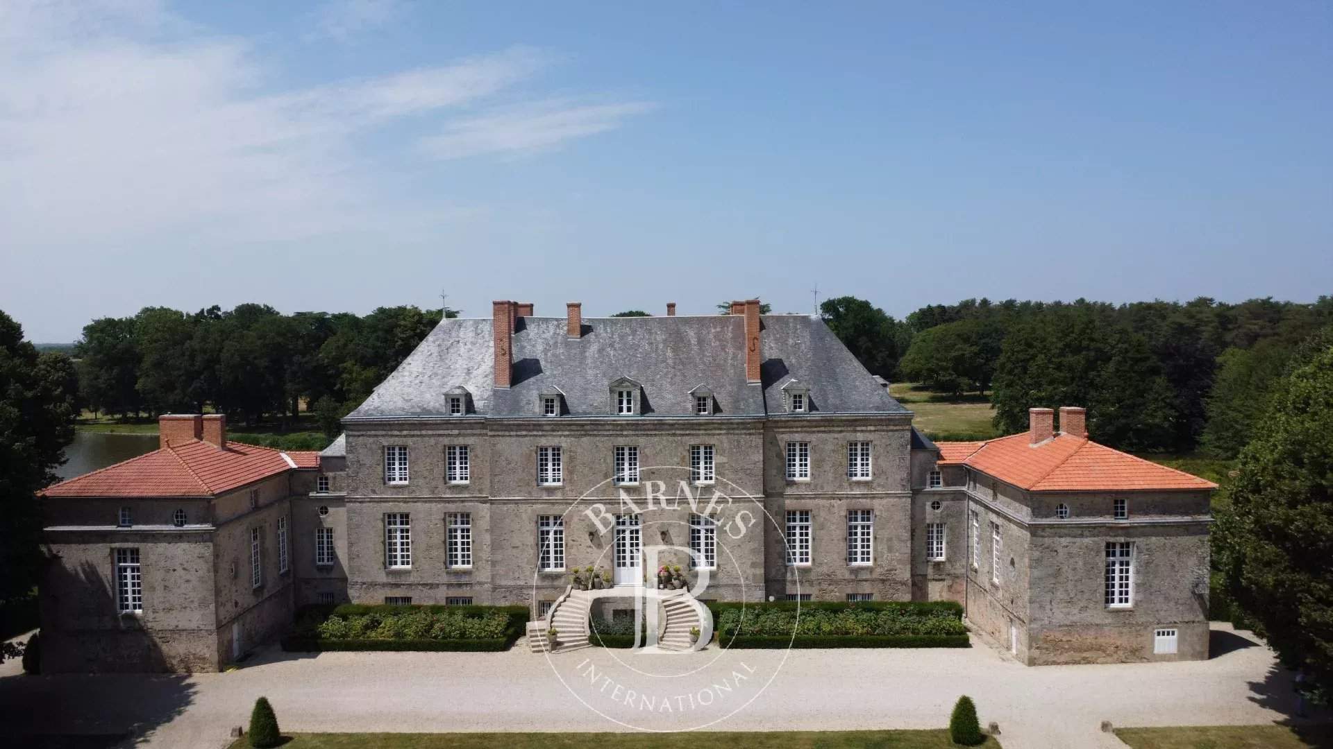 Nantes  - Château 18 Pièces 7 Chambres - picture 4