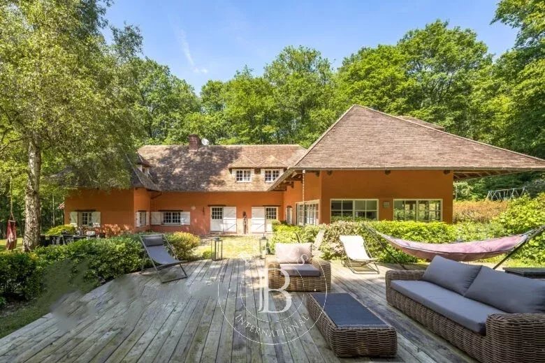 Adainville  - House 8 Bedrooms - picture 3