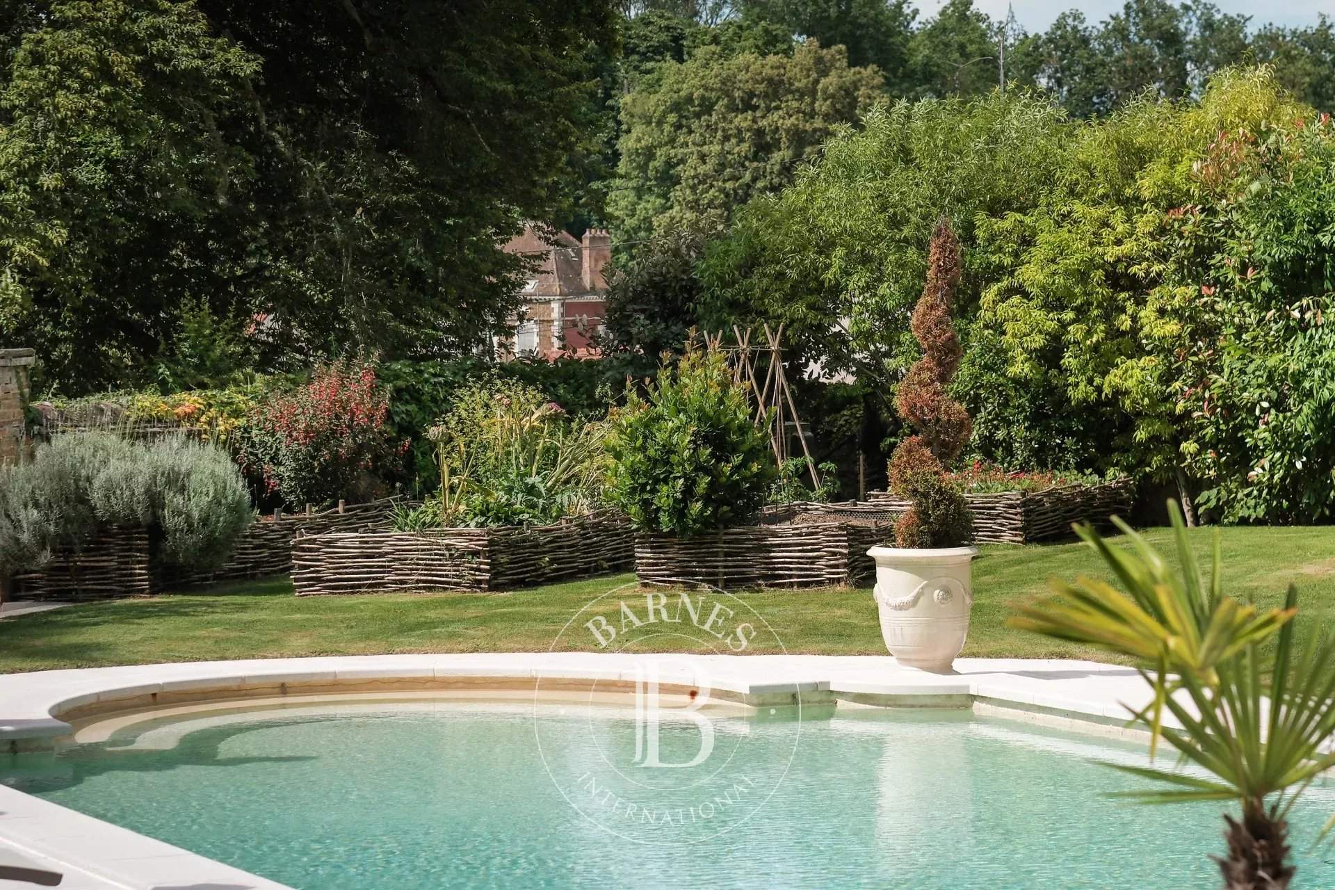 Fontainebleau  - Manor house 6 Bedrooms - picture 8