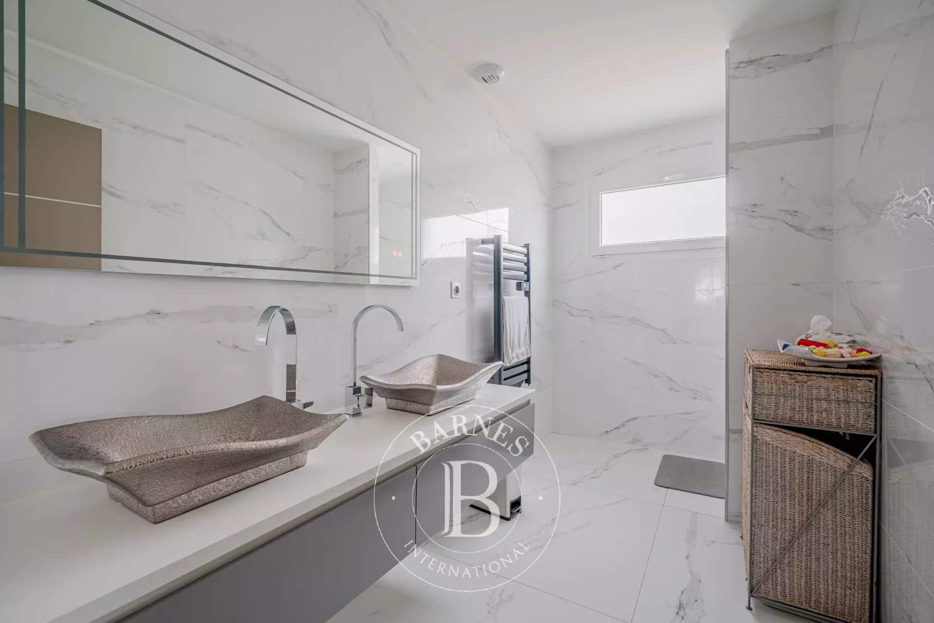 Bourgoin-Jallieu  - Maison 6 Pi&egrave;ces 3 Chambres - picture 8