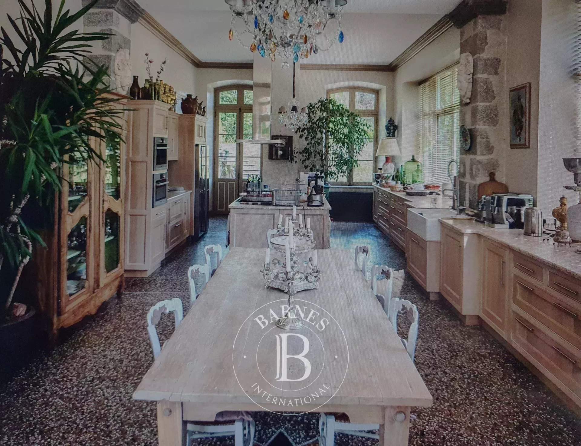 Ambert  - Maison 24 Pi&egrave;ces 11 Chambres - picture 7