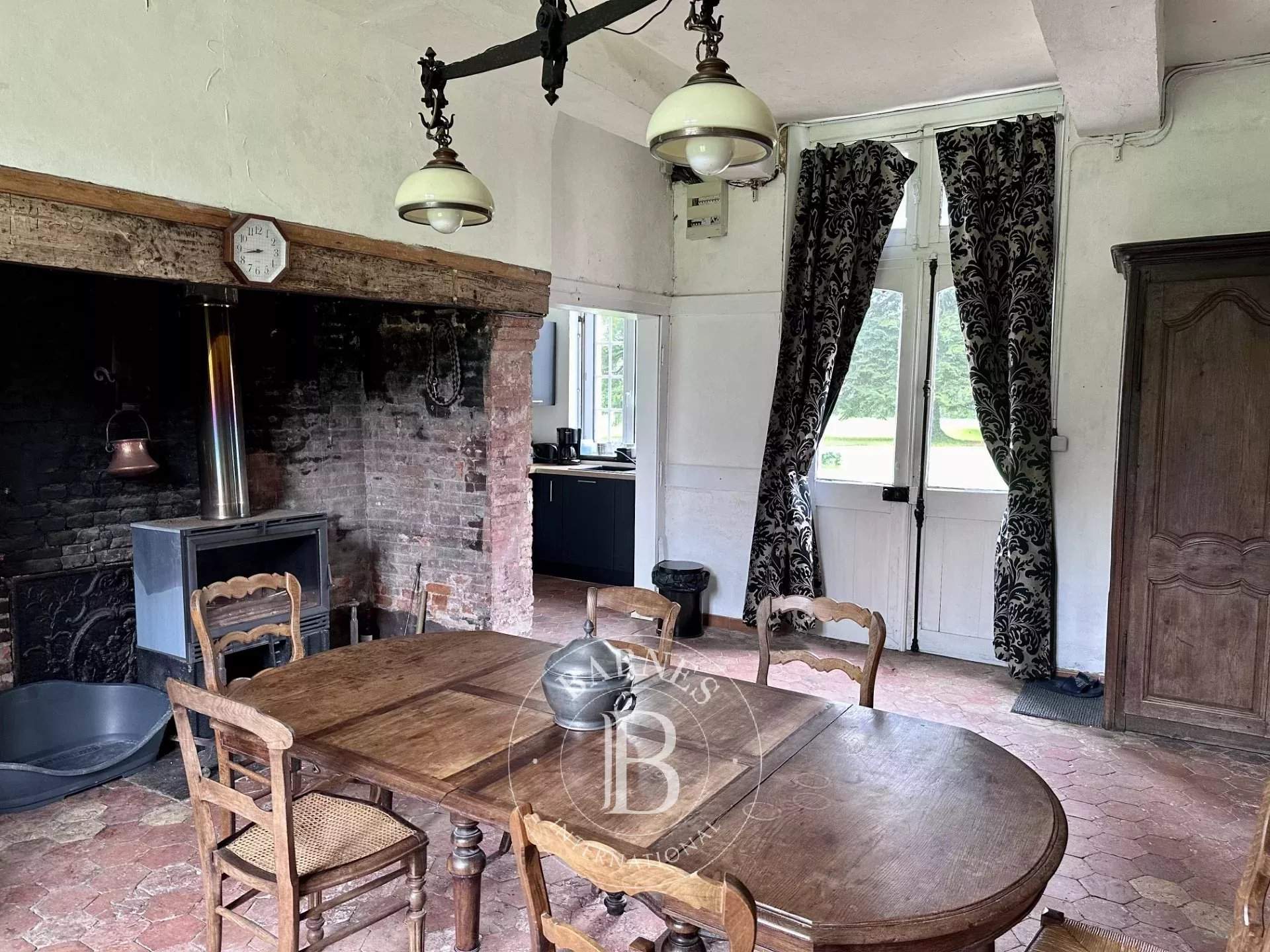 Illois  - Château 10 Pi&egrave;ces - picture 9