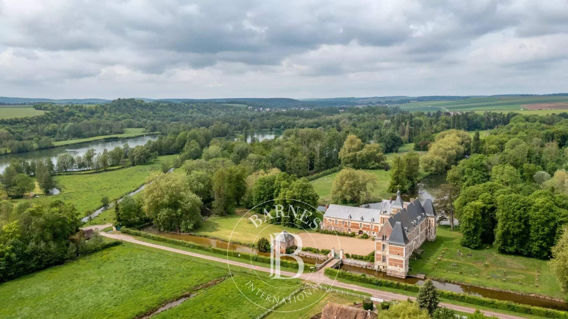 Troissereux  - Château  - picture 2
