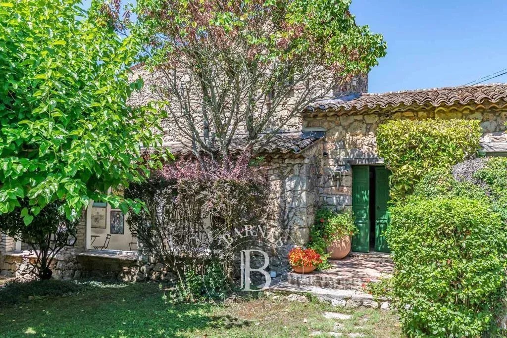 Bagnols-en-Forêt  - Mas 16 Pi&egrave;ces 10 Chambres - picture 14